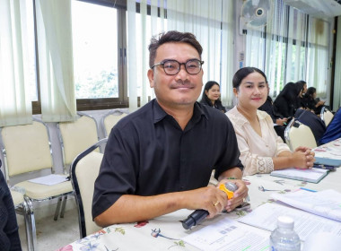 สหกรณ์จังหวัดบุรีรัมย์ เป็นประธานในการประชุมข้าราชการ ... พารามิเตอร์รูปภาพ 8